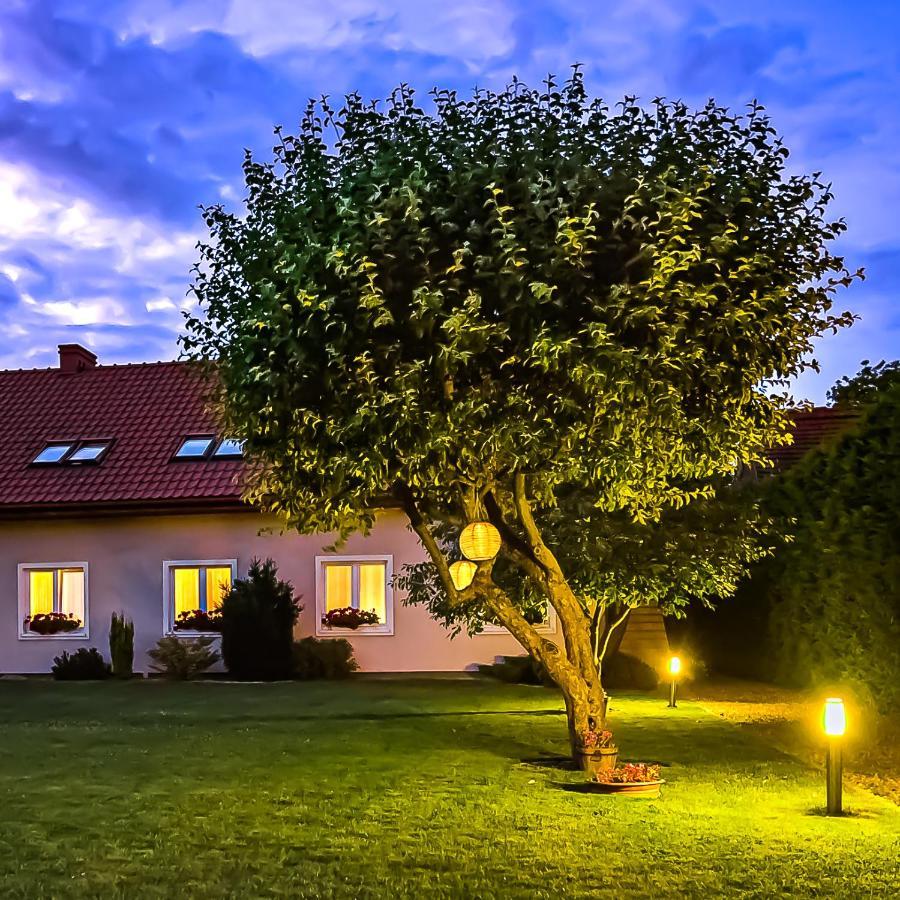 Pokoje Nowakowscy Łeba Exterior foto
