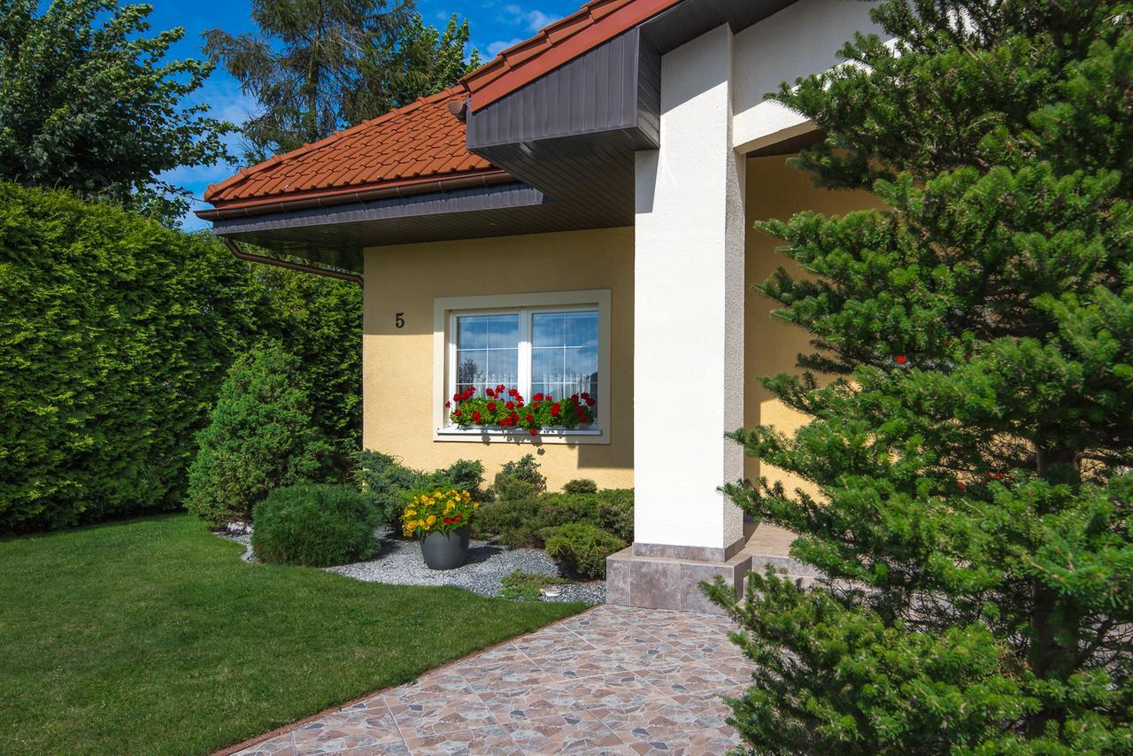Pokoje Nowakowscy Łeba Exterior foto
